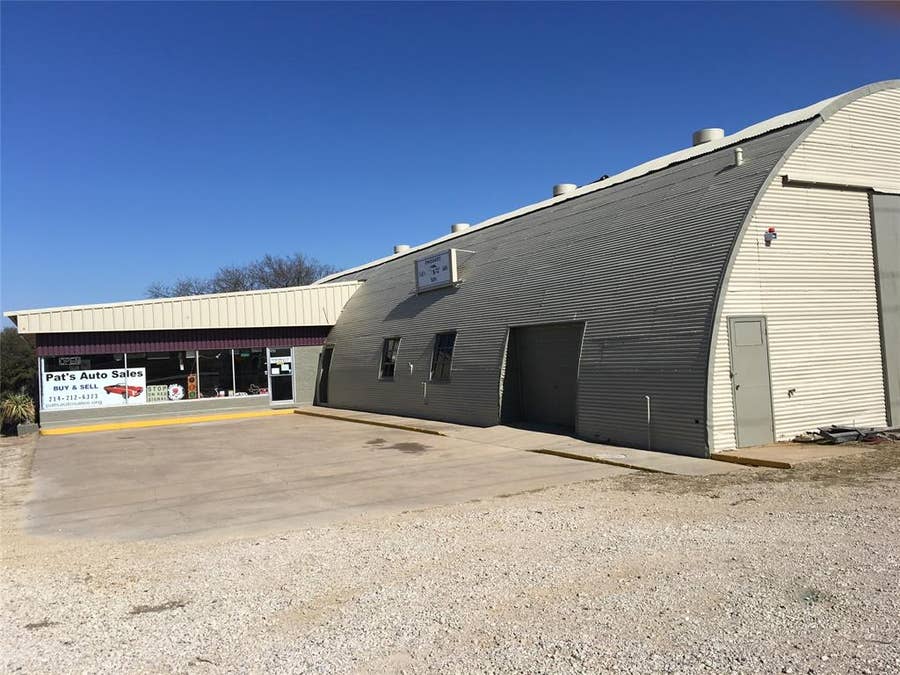 Property photo for 108 W Walcott Street, Pilot Point, TX