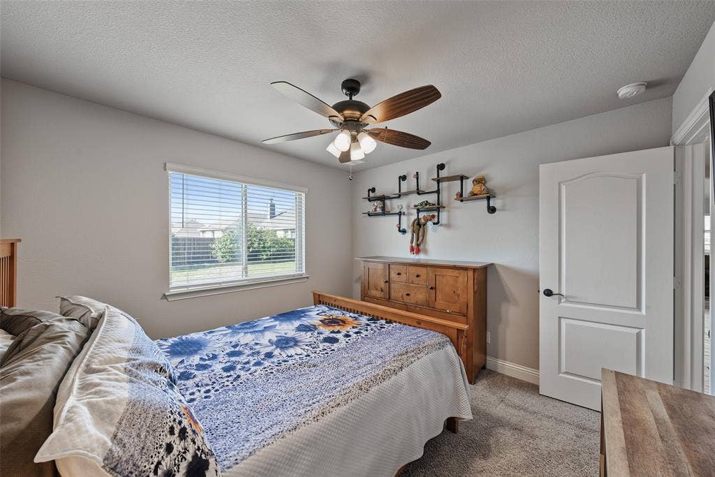 4112 Cerulean Circle, Royse City, TX 75189