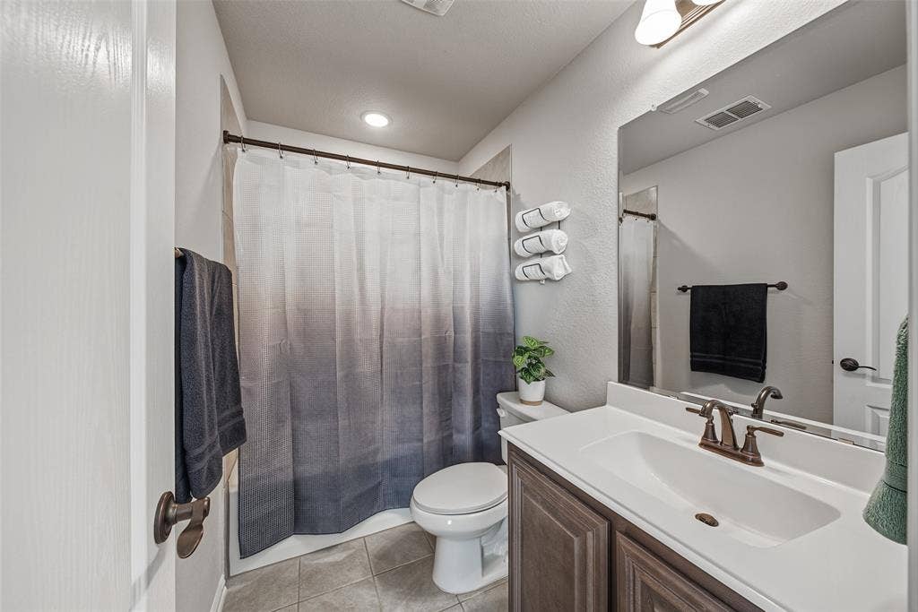 4112 Cerulean Circle, Royse City, TX 75189