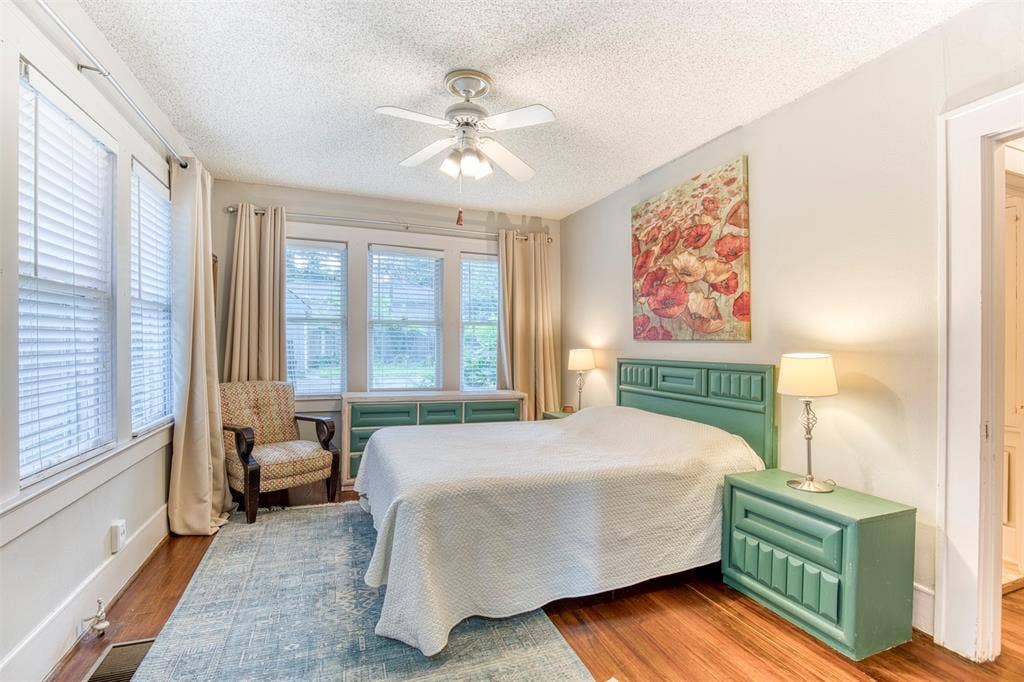 413 N Winnetka Avenue, Dallas, TX 75208 413 N Winnetka Avenue, Dallas, TX 75208