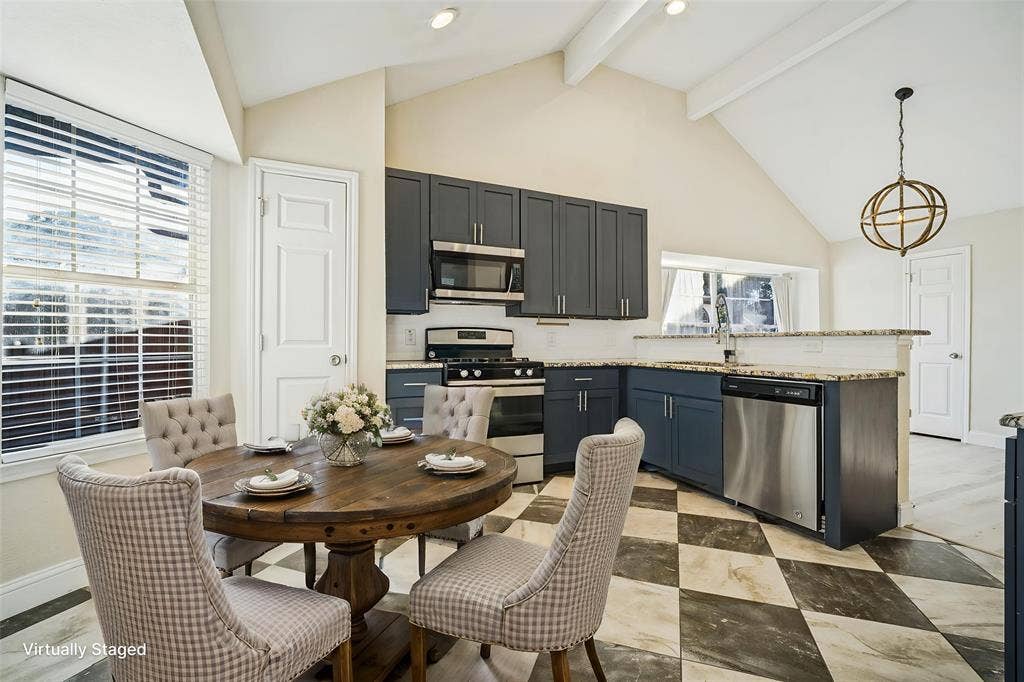 Breakfast Nook - Virtually Staged
