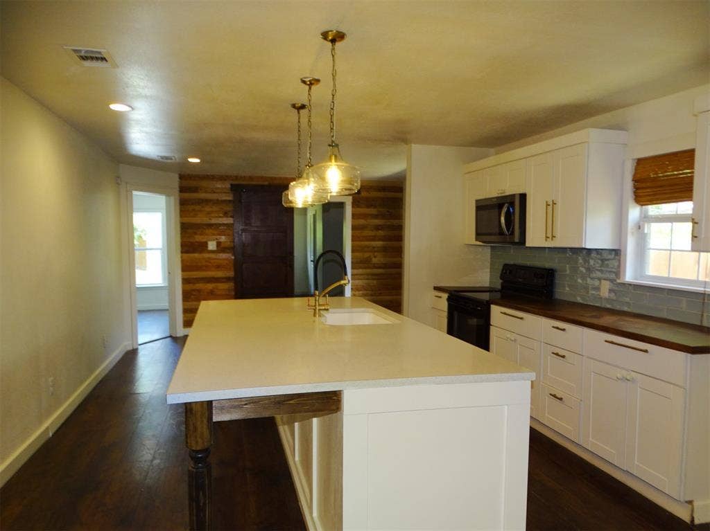 1219 S Waverly Drive, #1, Dallas, TX 75208 1219 S Waverly Drive, #1, Dallas, TX 75208