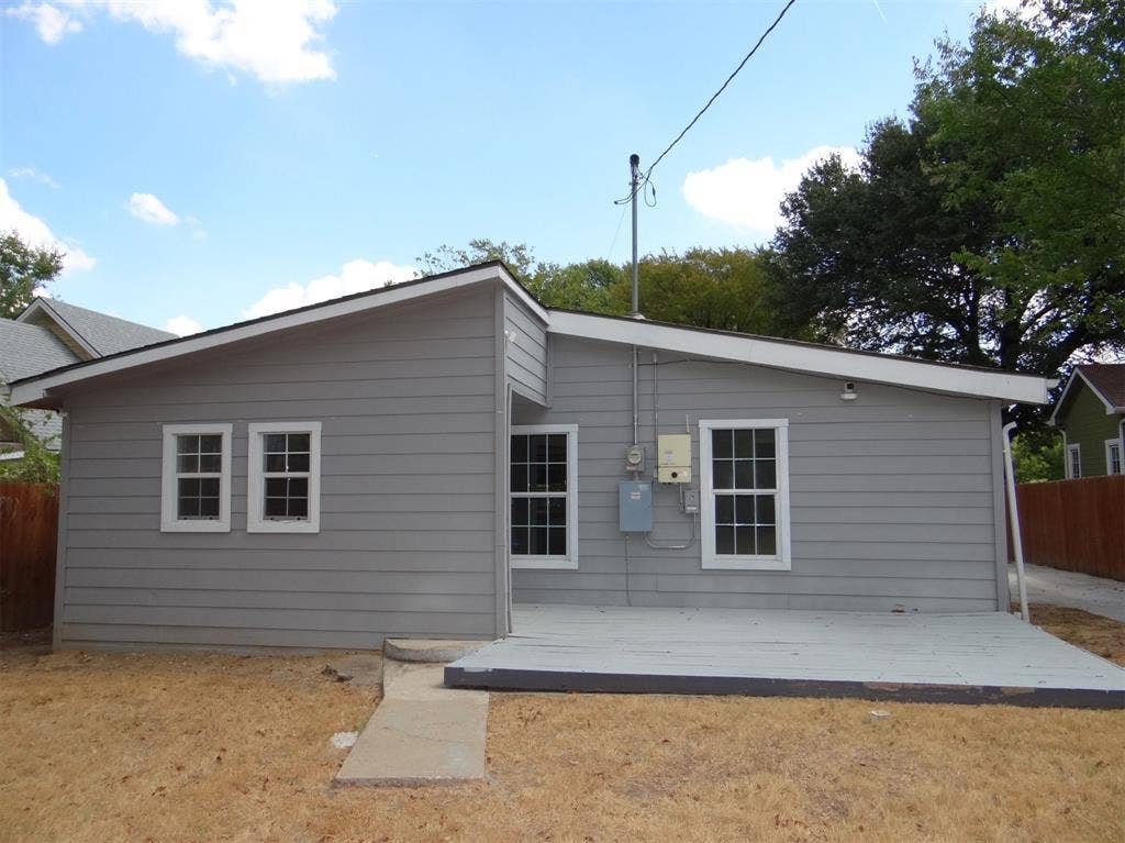 1219 S Waverly Drive, #1, Dallas, TX 75208 1219 S Waverly Drive, #1, Dallas, TX 75208