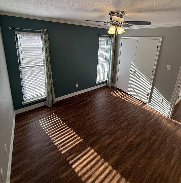 1803 W Jamestown Drive, Ennis, TX 75119 1803 W Jamestown Drive, Ennis, TX 75119