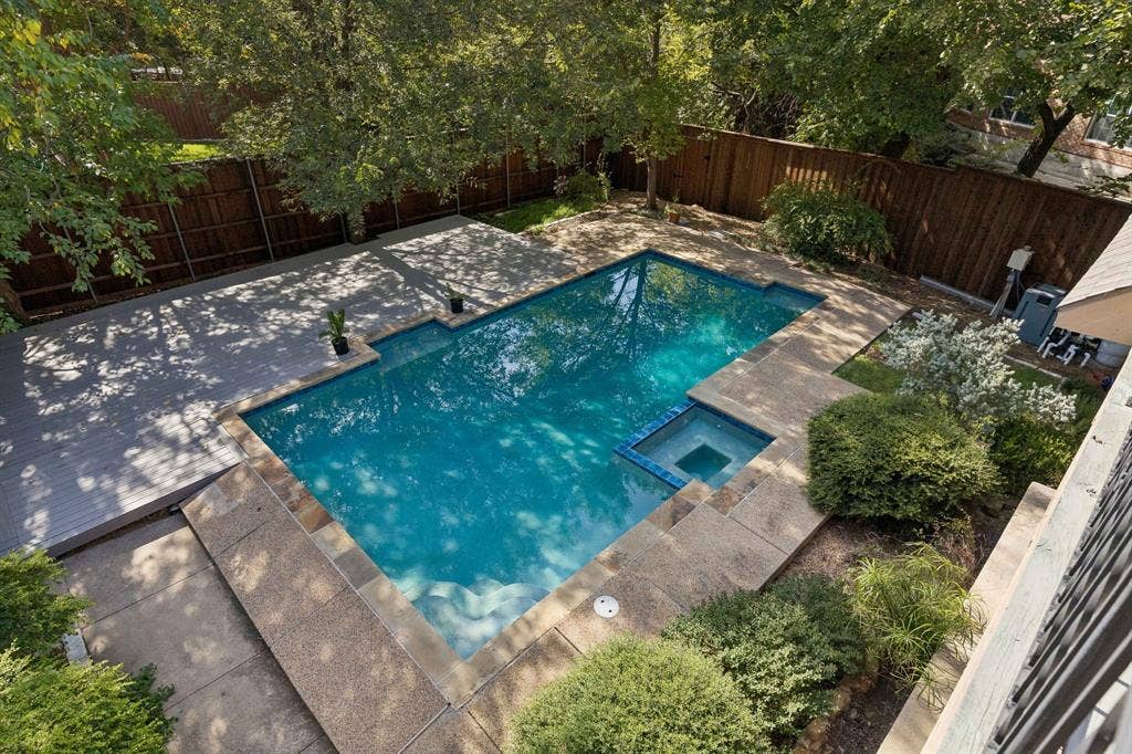 9006 Windy Crest Drive, Dallas, TX 75243