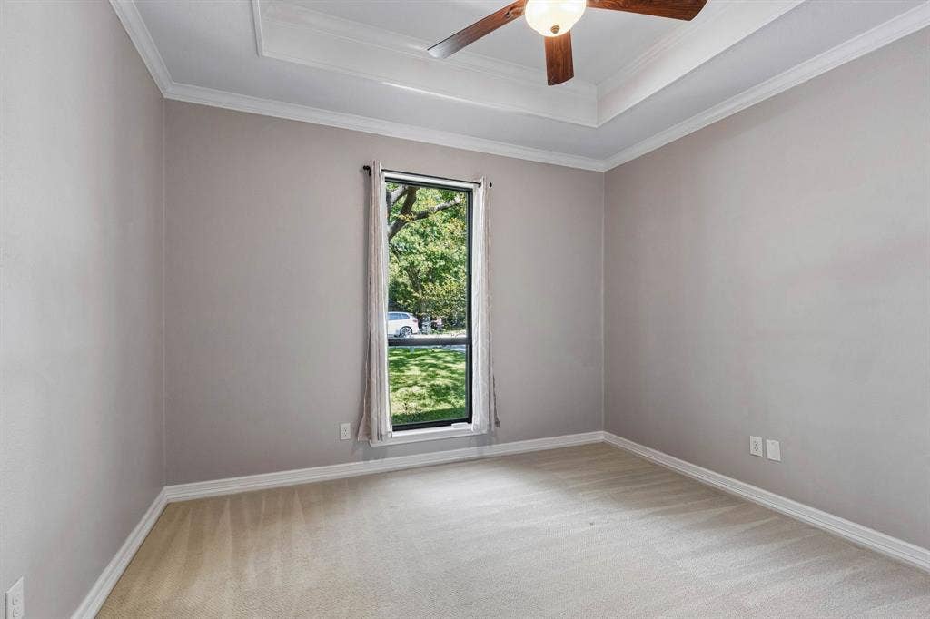 9006 Windy Crest Drive, Dallas, TX 75243