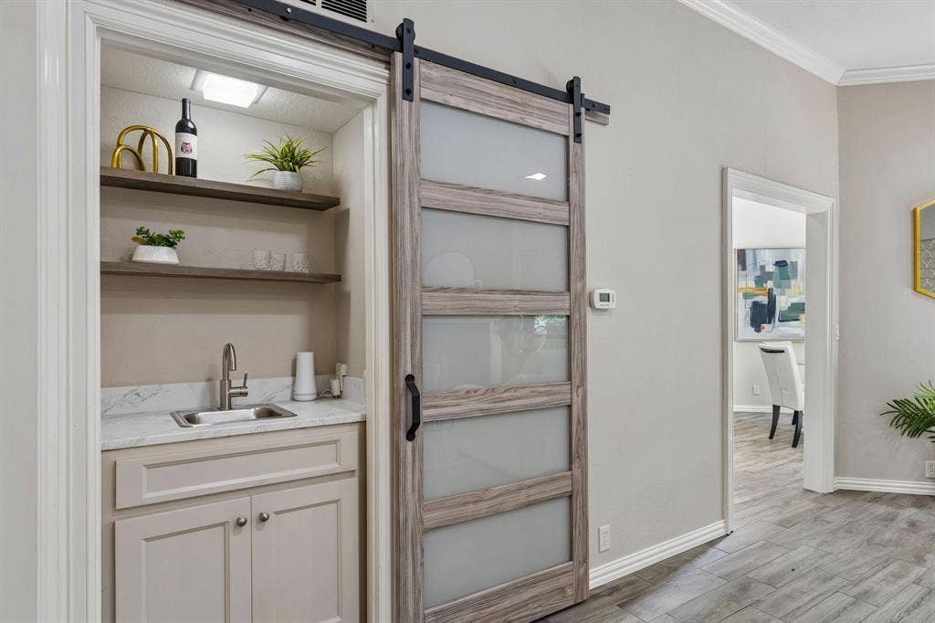 9006 Windy Crest Drive, Dallas, TX 75243