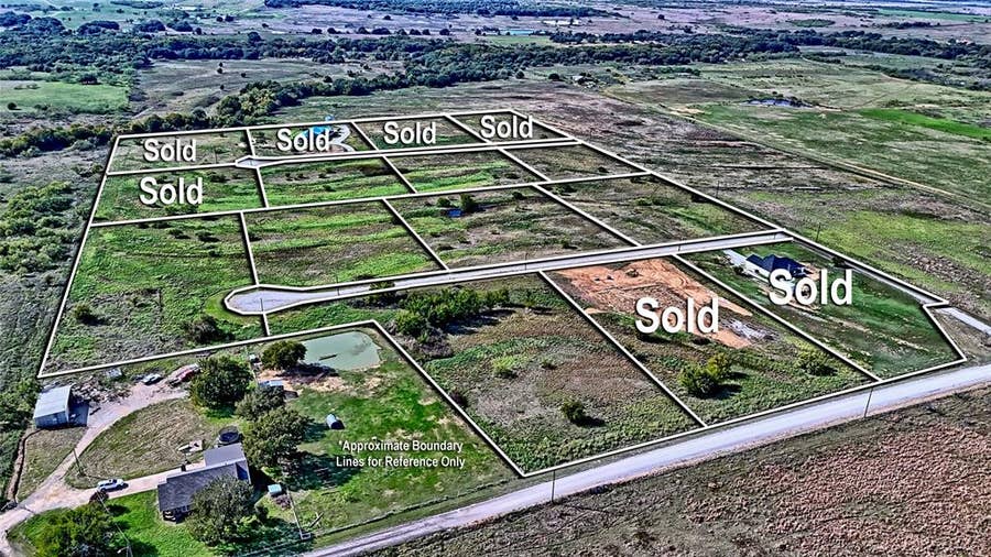 Property photo for TBD Lt 4 Cipriani Court Road, Bowie, TX