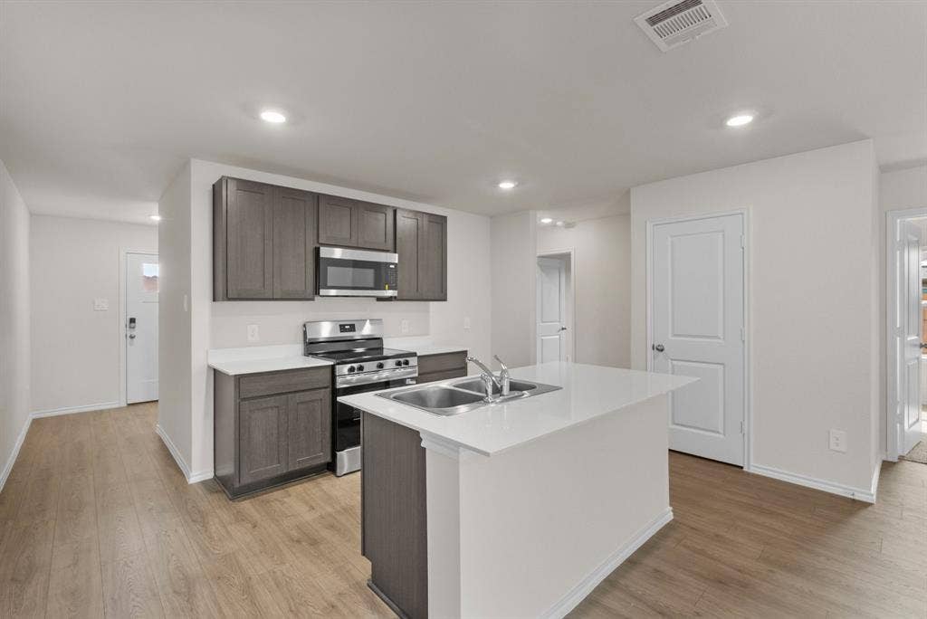 1812 Potomac Lane, Blue Ridge, TX 75424