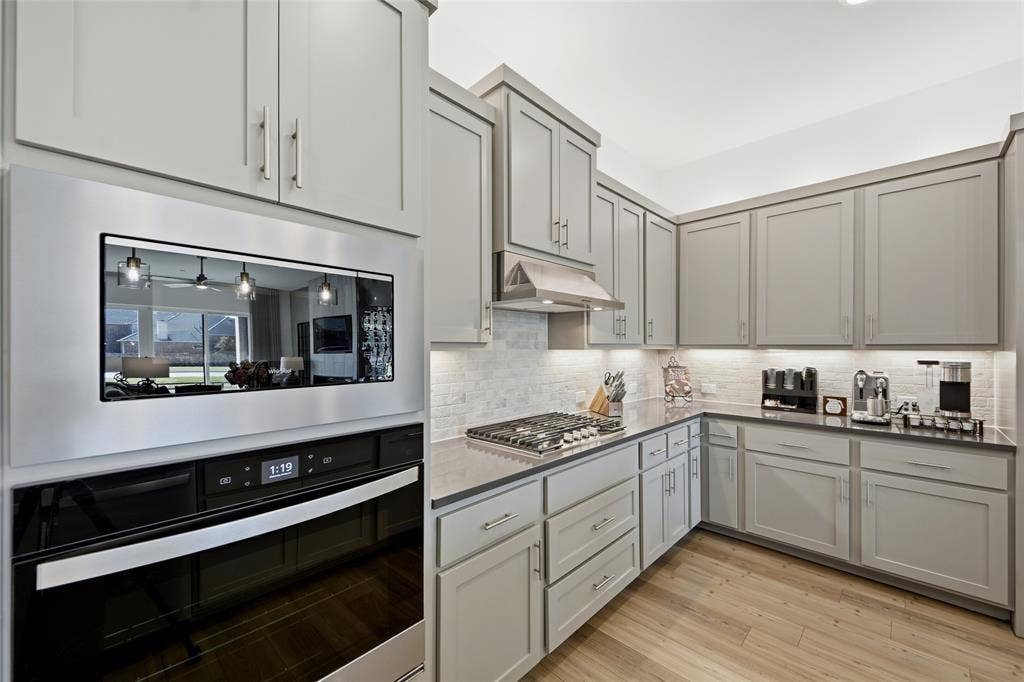 1272 Daybreak Drive, Allen, TX 75013 1272 Daybreak Drive, Allen, TX 75013