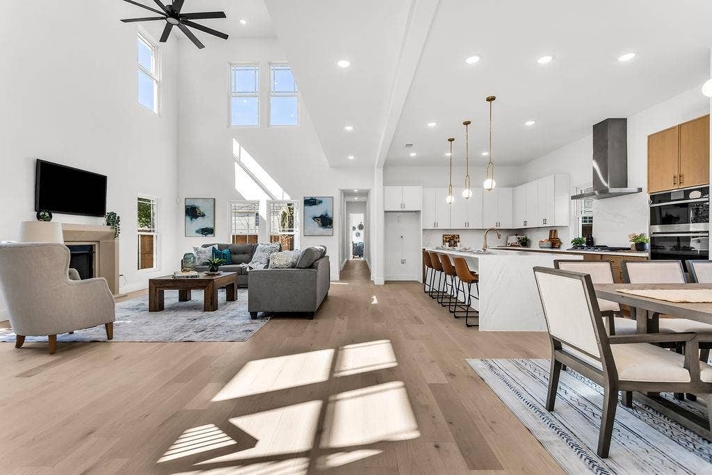 4631 Junius Street, Dallas, TX 75246 4631 Junius Street, Dallas, TX 75246