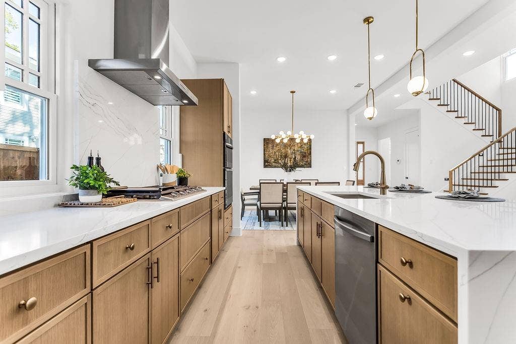 4631 Junius Street, Dallas, TX 75246 4631 Junius Street, Dallas, TX 75246