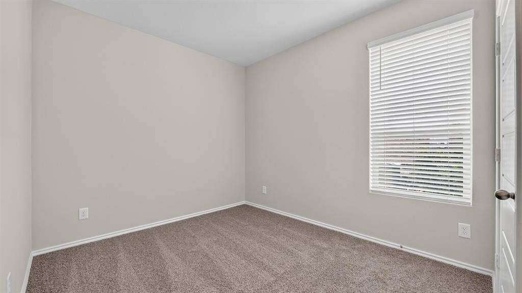 1504 SHELDON Drive, DeSoto, TX 75115