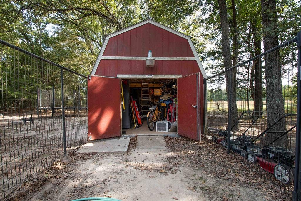 14160 Clark Lane, Wills Point, TX 75169 14160 Clark Lane, Wills Point, TX 75169