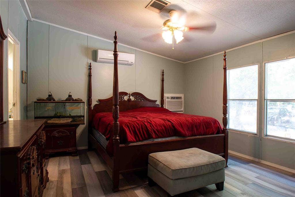 14160 Clark Lane, Wills Point, TX 75169 14160 Clark Lane, Wills Point, TX 75169