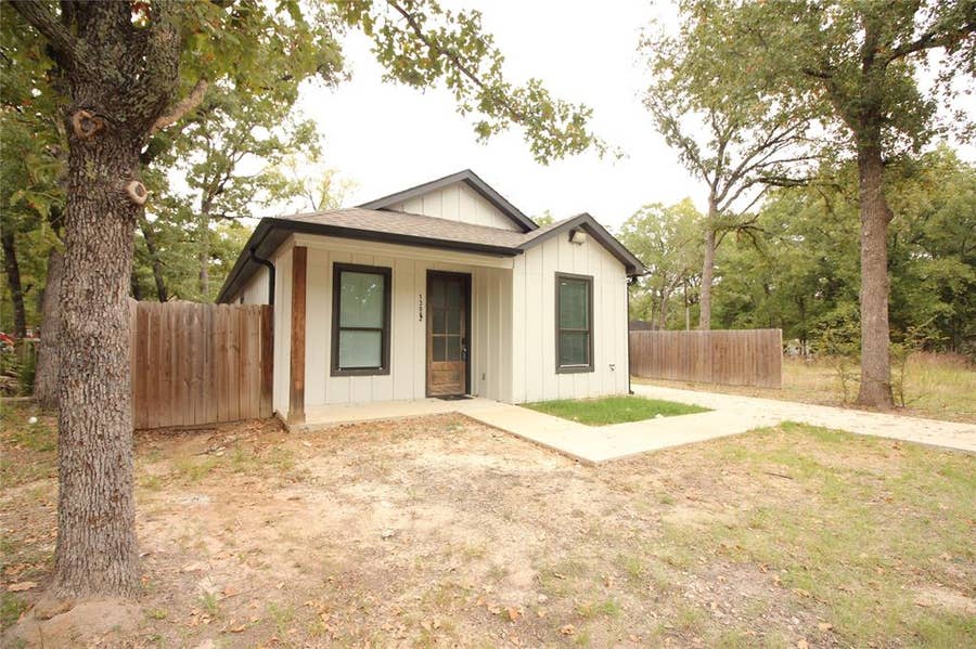 Property photo for 13982 E Travis, Log Cabin, TX