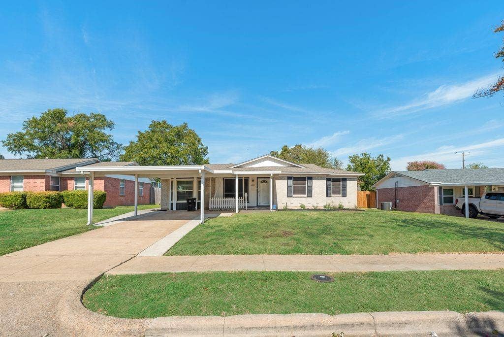2207 Norma Drive, Mesquite, TX 75149