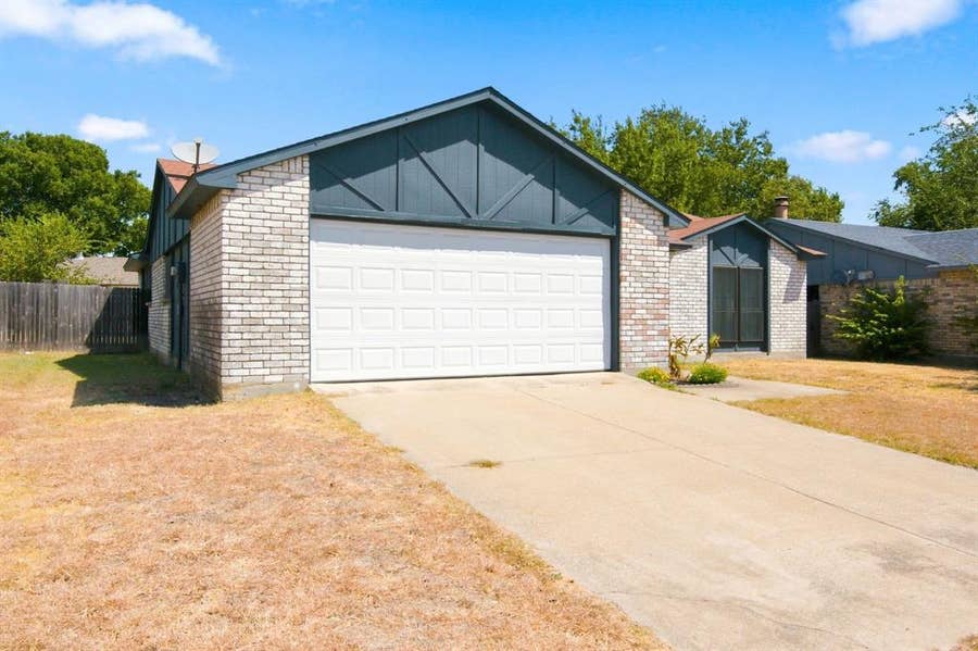 Property photo for 4025 Engleman Street, Fort Worth, TX
