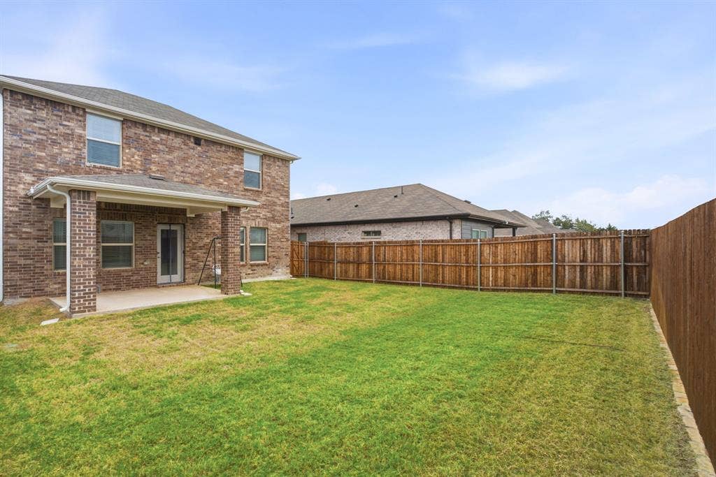 517 Ezra Lane, McKinney, TX 75069 517 Ezra Lane, McKinney, TX 75069