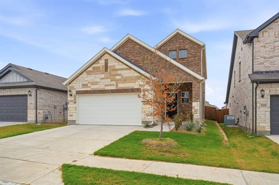 Property photo for 517 Ezra Lane, McKinney, TX