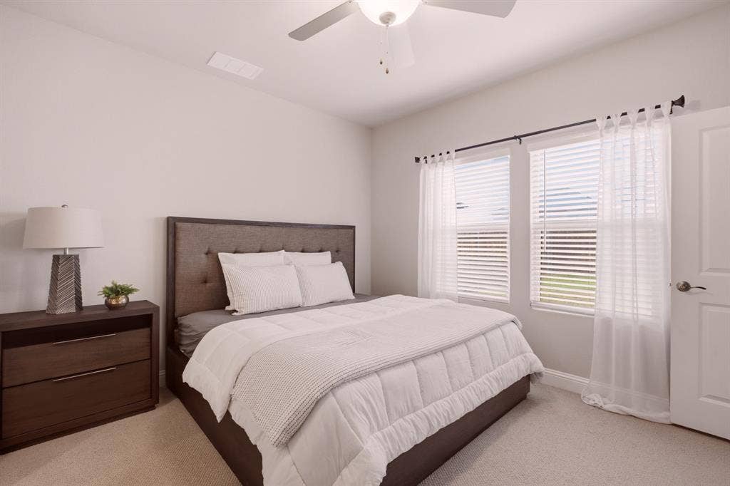 517 Ezra Lane, McKinney, TX 75069 517 Ezra Lane, McKinney, TX 75069