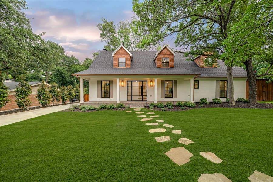 Property photo for 13756 Danvers Drive, Dallas, TX