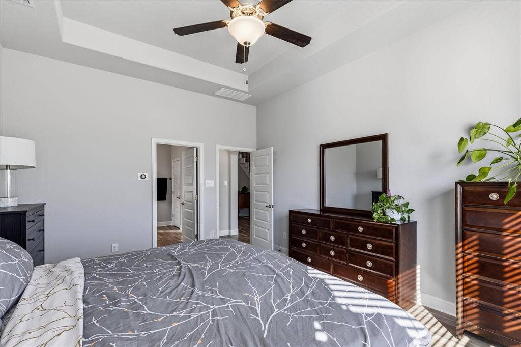1104 Granger Drive, McKinney, TX 75071 1104 Granger Drive, McKinney, TX 75071