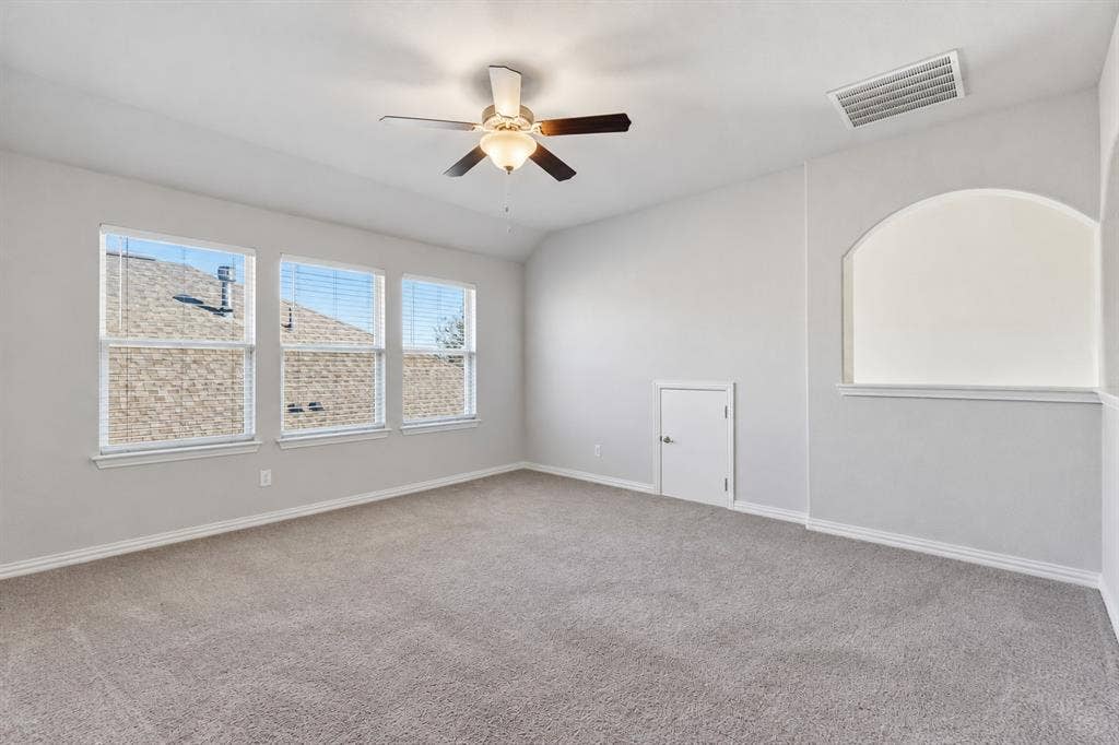 1104 Granger Drive, McKinney, TX 75071 1104 Granger Drive, McKinney, TX 75071