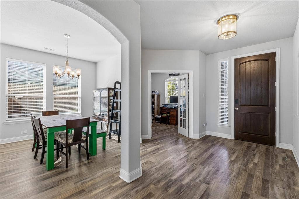 1104 Granger Drive, McKinney, TX 75071 1104 Granger Drive, McKinney, TX 75071
