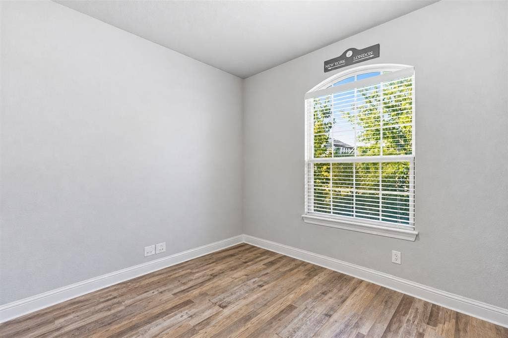 1104 Granger Drive, McKinney, TX 75071 1104 Granger Drive, McKinney, TX 75071