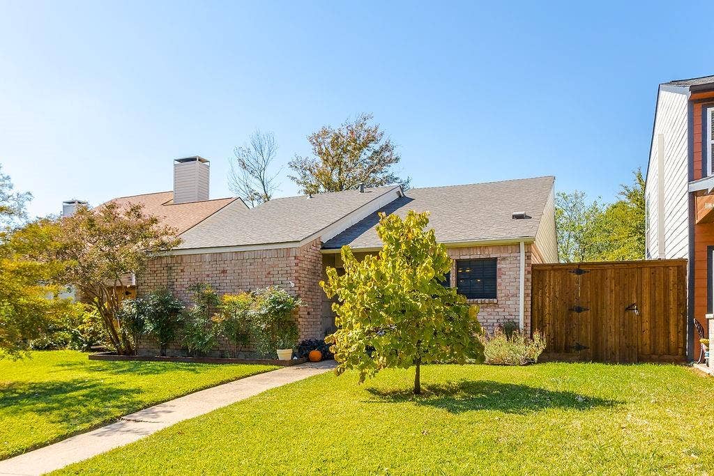 2121 Windy Drive, Garland, TX 75044 2121 Windy Drive, Garland, TX 75044