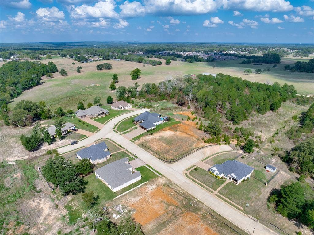 1720 Dylan Lane, Lindale, TX 75771