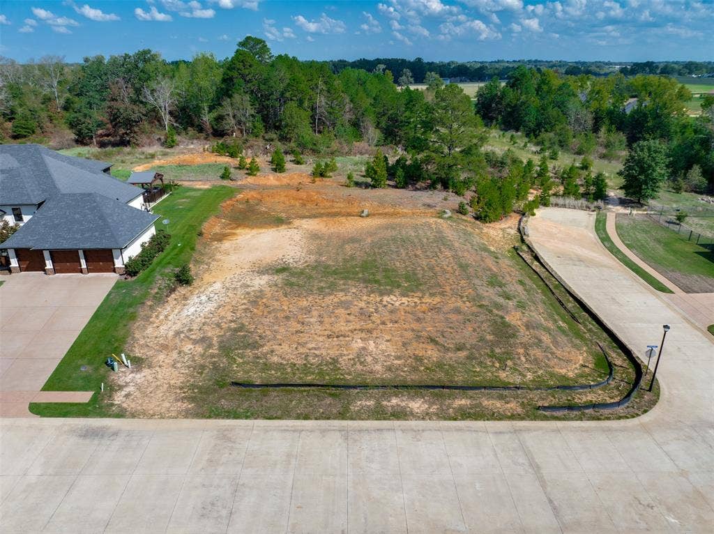 1720 Dylan Lane, Lindale, TX 75771
