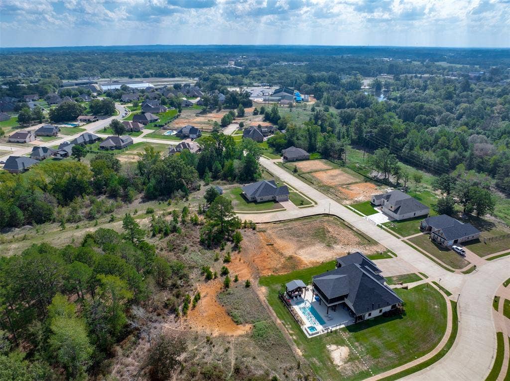 1720 Dylan Lane, Lindale, TX 75771