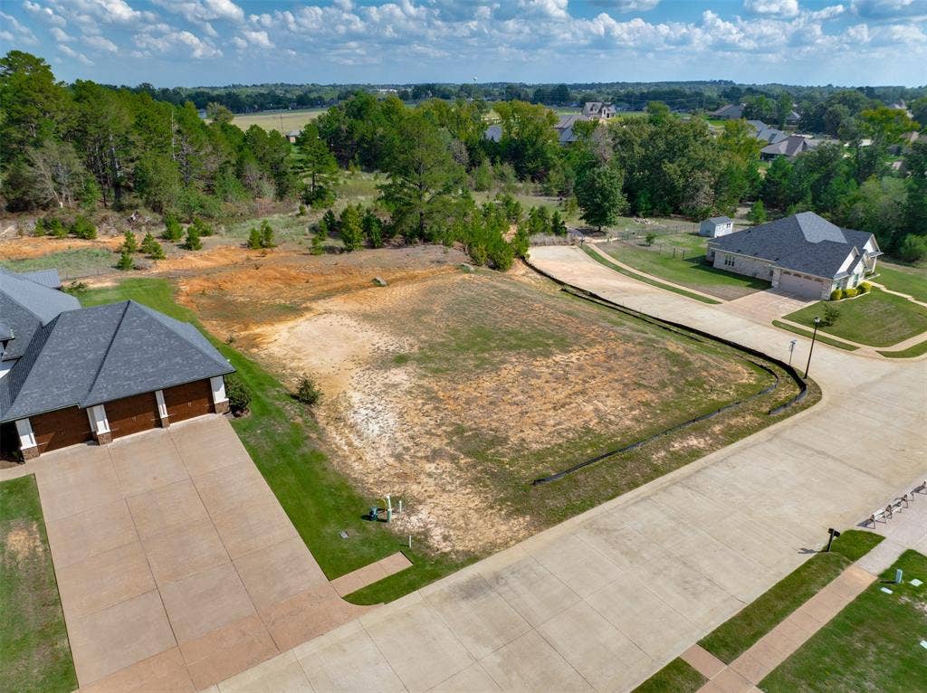 1720 Dylan Lane, Lindale, TX 75771