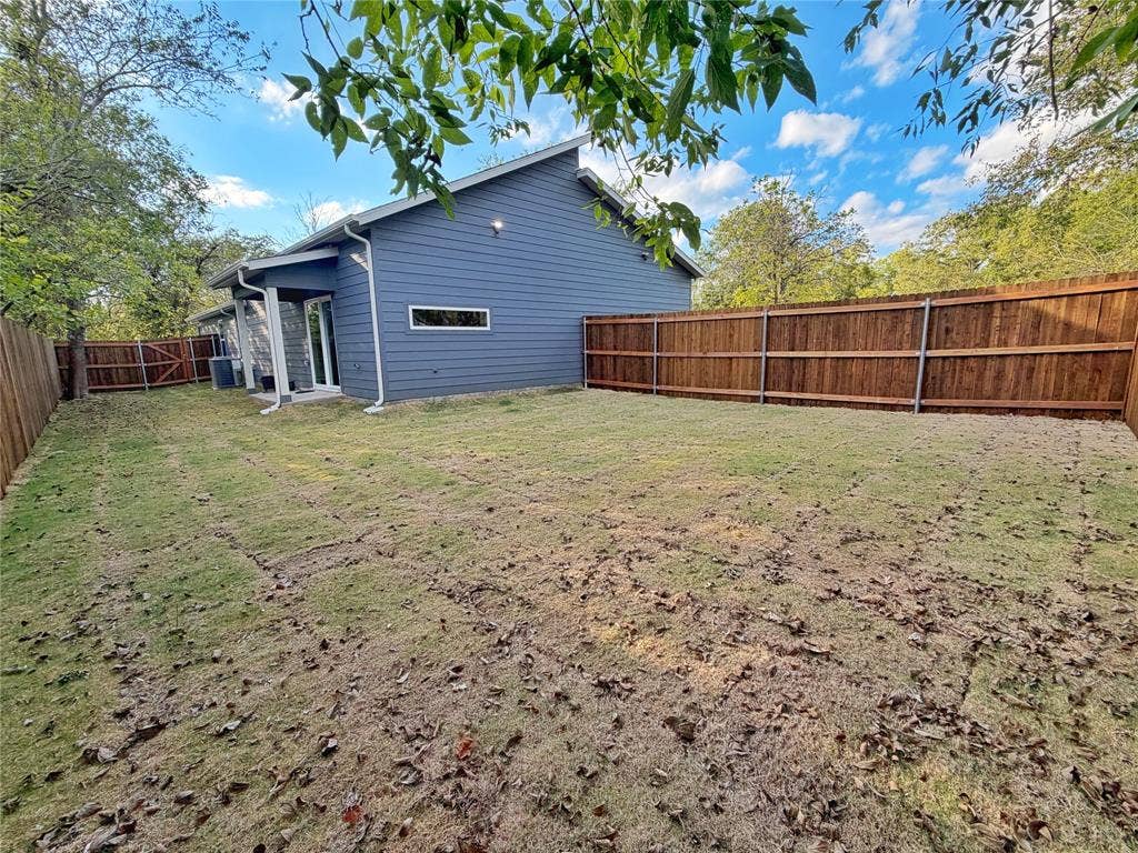 1802 Division Street, #B, Commerce, TX 75428 1802 Division Street, #B, Commerce, TX 75428