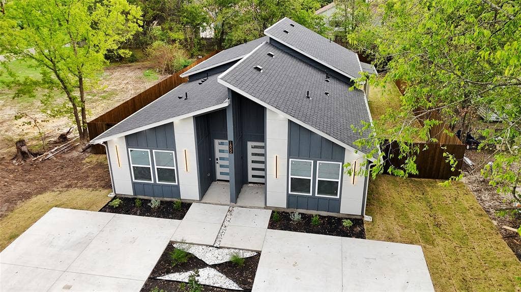 1802 Division Street, #B, Commerce, TX 75428 1802 Division Street, #B, Commerce, TX 75428