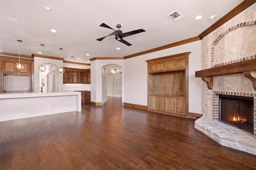 2270 Broad Brook Lane, Allen, TX 75013 2270 Broad Brook Lane, Allen, TX 75013