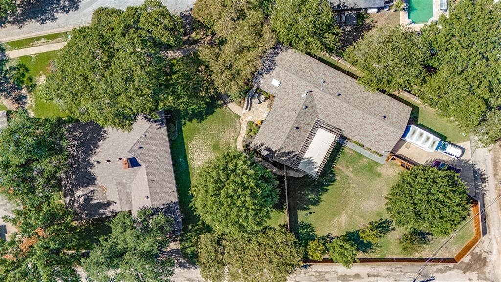 12555 Lochmeadows Drive, Dallas, TX 75244 12555 Lochmeadows Drive, Dallas, TX 75244