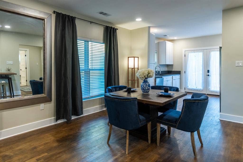 4514 Victor Street, Dallas, TX 75246 4514 Victor Street, Dallas, TX 75246