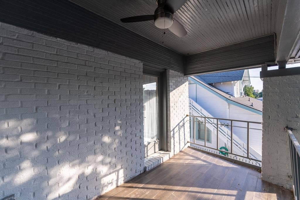 4514 Victor Street, Dallas, TX 75246 4514 Victor Street, Dallas, TX 75246