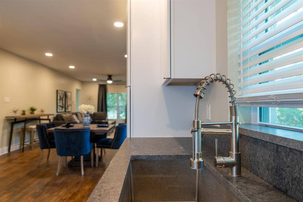 4514 Victor Street, Dallas, TX 75246 4514 Victor Street, Dallas, TX 75246