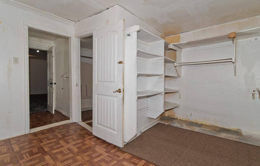 5518 Worth Street, Dallas, TX 75214 Separate Quarters - Walk-in-Closet