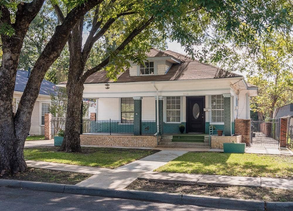 5518 Worth Street, Dallas, TX 75214 5518 Worth St. - Junius Heights Historical District