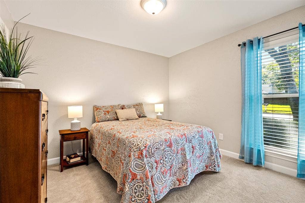 320 Brooks Lane, Coppell, TX 75019 320 Brooks Lane, Coppell, TX 75019