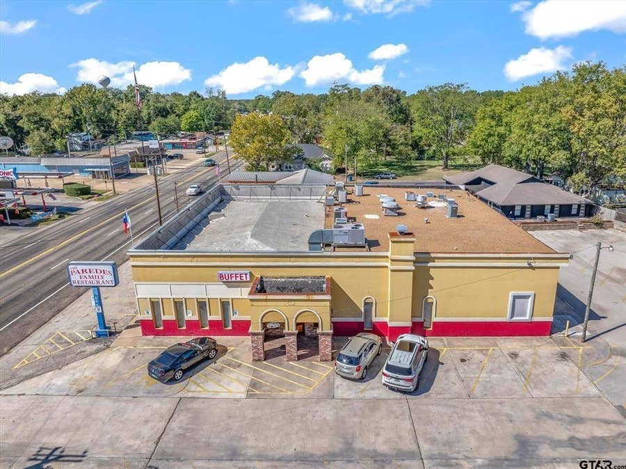 Property photo for 304 W Broad Street, Mineola, TX