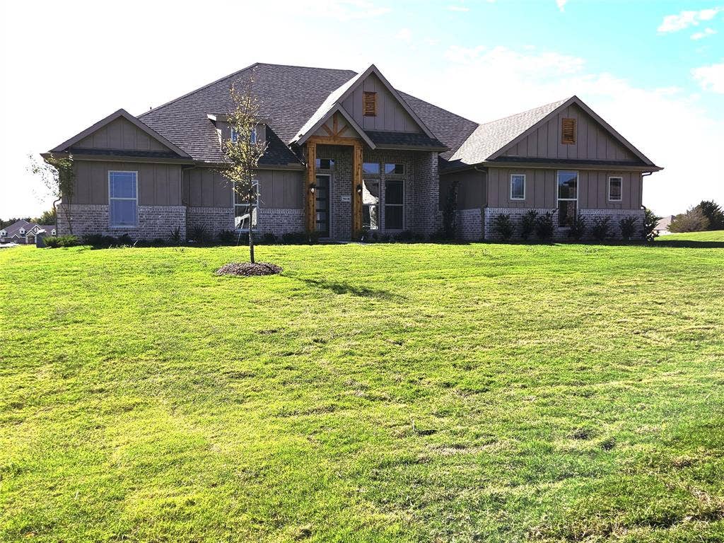 7010 Hayes Road, Midlothian, TX 76065 7010 Hayes Road, Midlothian, TX 76065