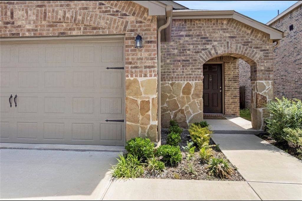 865 Table Rock Street, Princeton, TX 75407