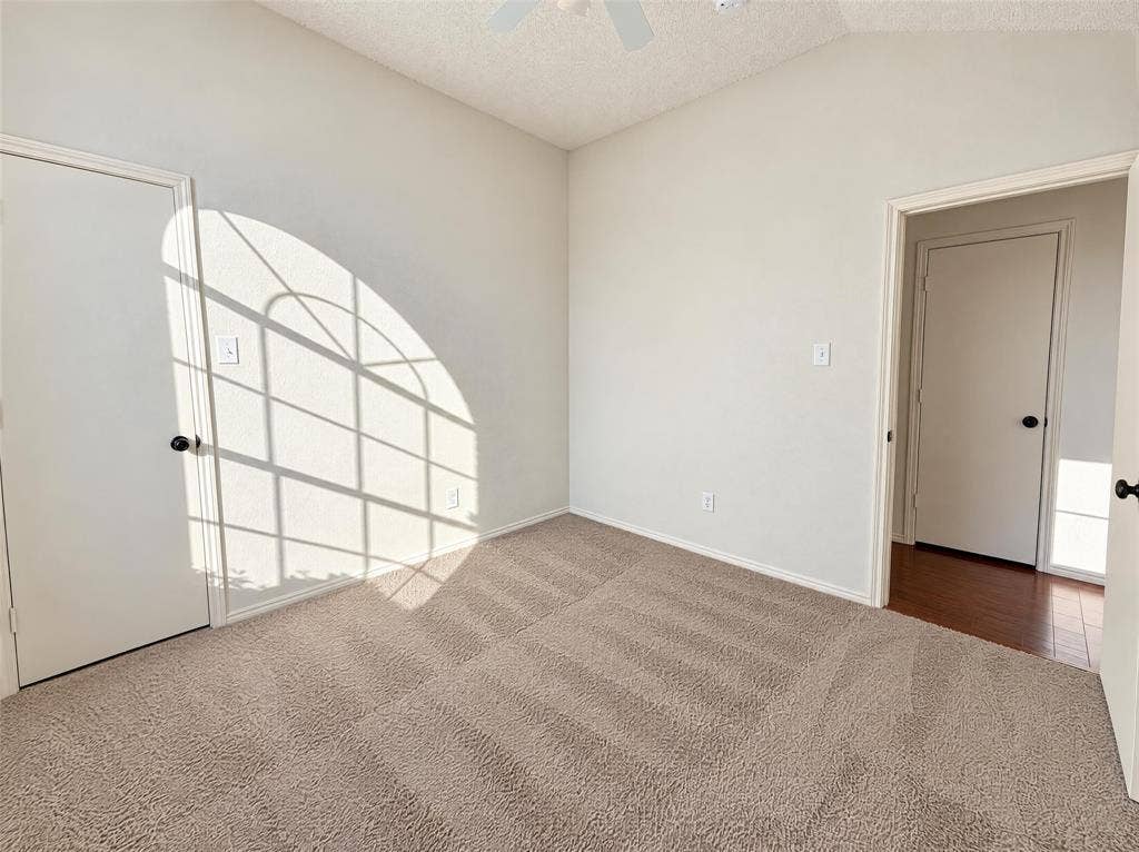 4541 Crystal Lane, Garland, TX 75043 4541 Crystal Lane, Garland, TX 75043