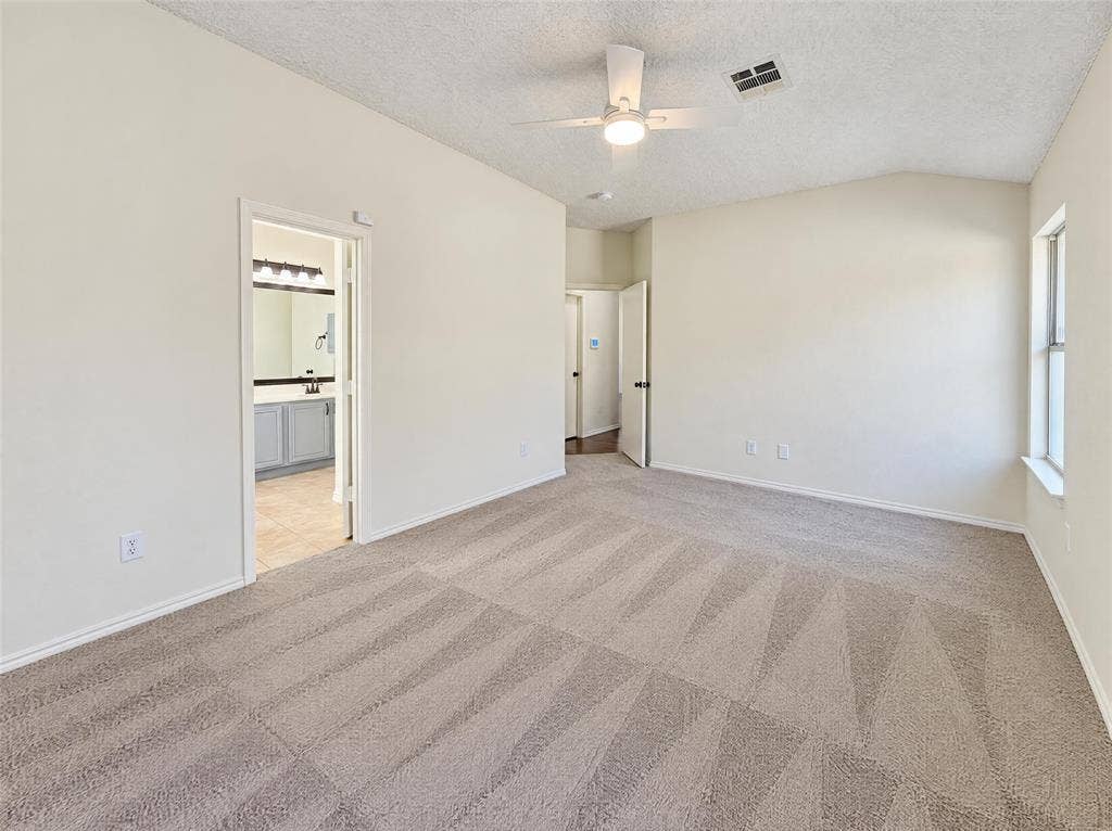 4541 Crystal Lane, Garland, TX 75043 4541 Crystal Lane, Garland, TX 75043